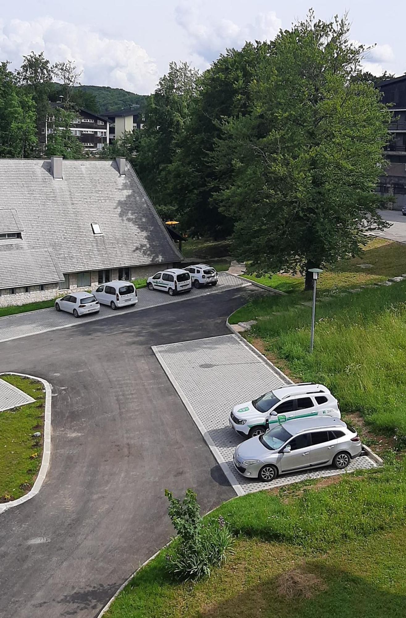 Apartamento Tisa Self Check In Plitvička Jezera Exterior foto
